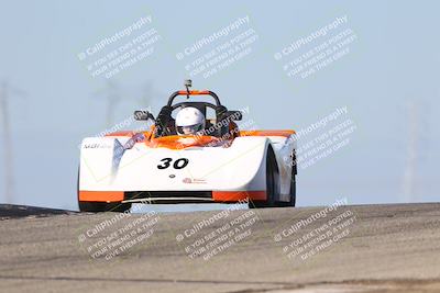 media/Oct-26-2025-CalClub SCCA (Sun) [[8ce1e69566]]/Group 6/Grapevine/